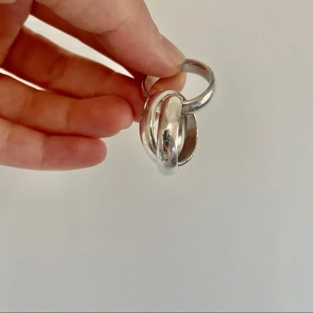 🪙 VINTAGE Sterling Silver Rolling‎ Ring, Reliquary SF, Size 6